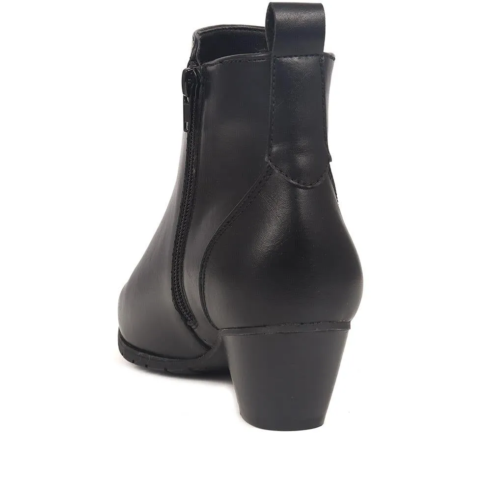 Block-Heeled Ankle Boots - WBINS40007 / 326 096