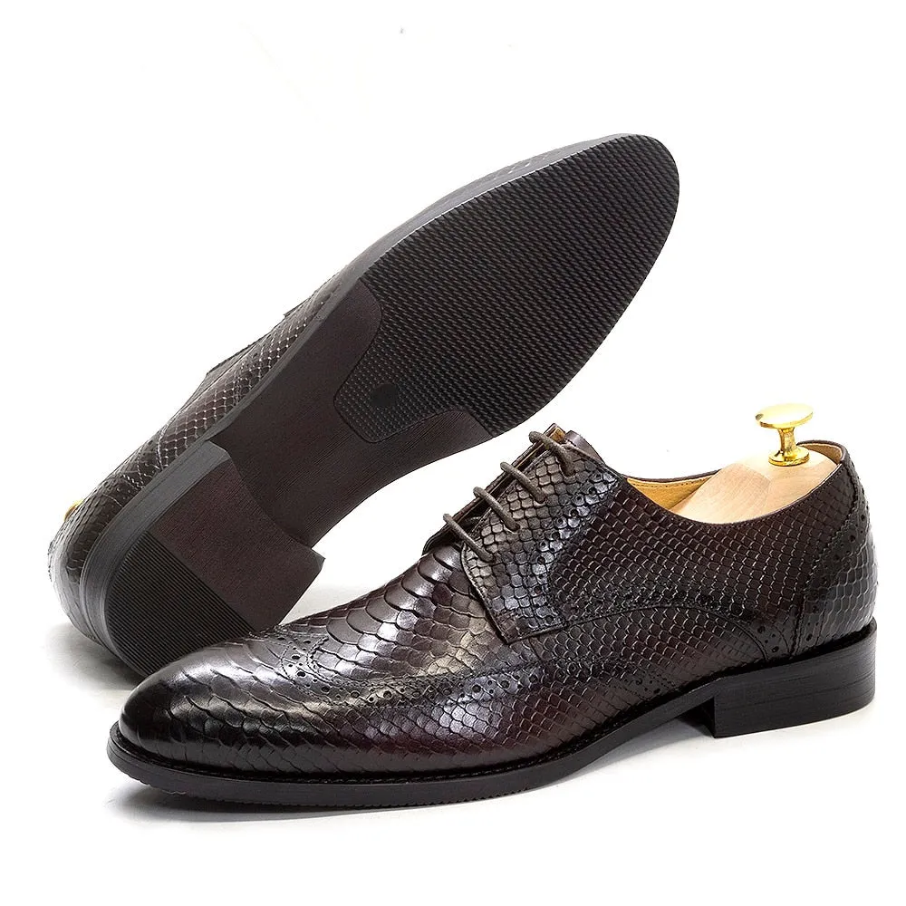 Classic Italy Style Men&#39;s Dress Shoes Full Grain Cow Leather Snake Pattern Lace-Up Wingtip Business Formal Derby Shoe for Men