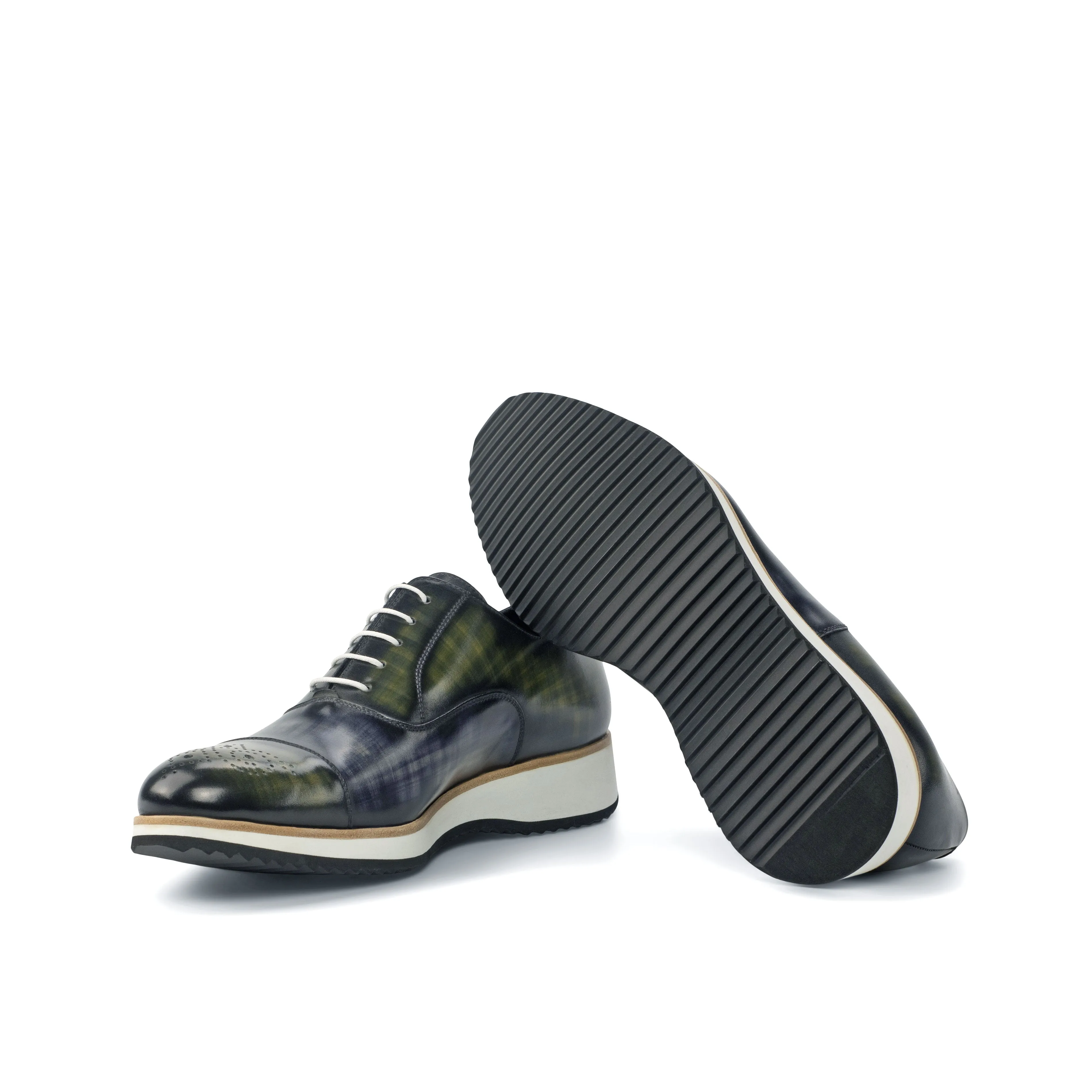 DapperFam Rafael in Grey / Khaki Men's Hand-Painted Patina Oxford