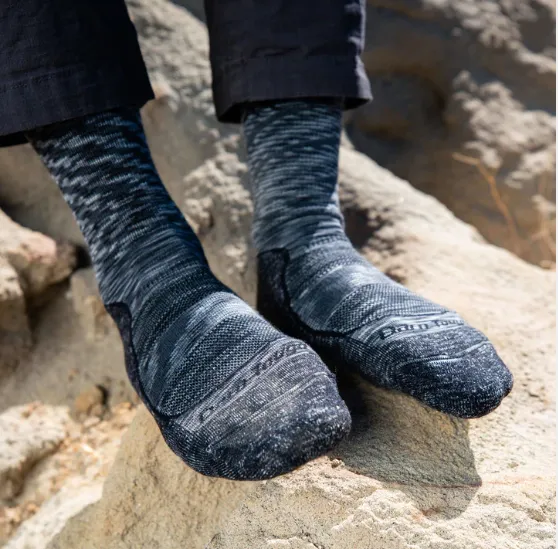 Darn Tough Women's Micro Crew Hiker Lightweight Cushion Socks 1967
