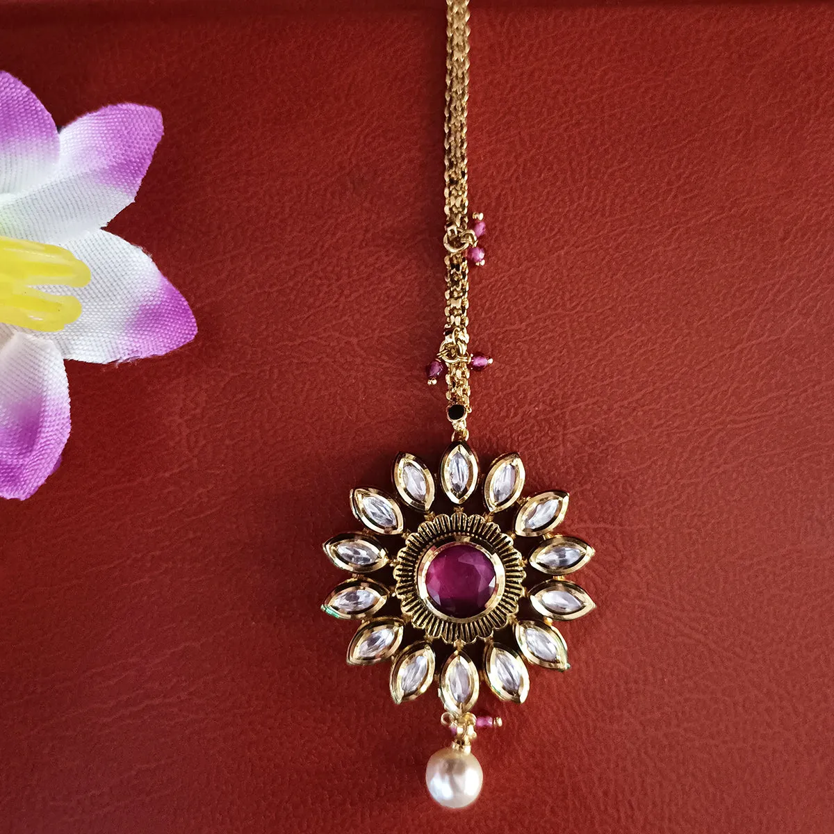 Designer Gold Plated Royal Kundan Maangtikka (D38)