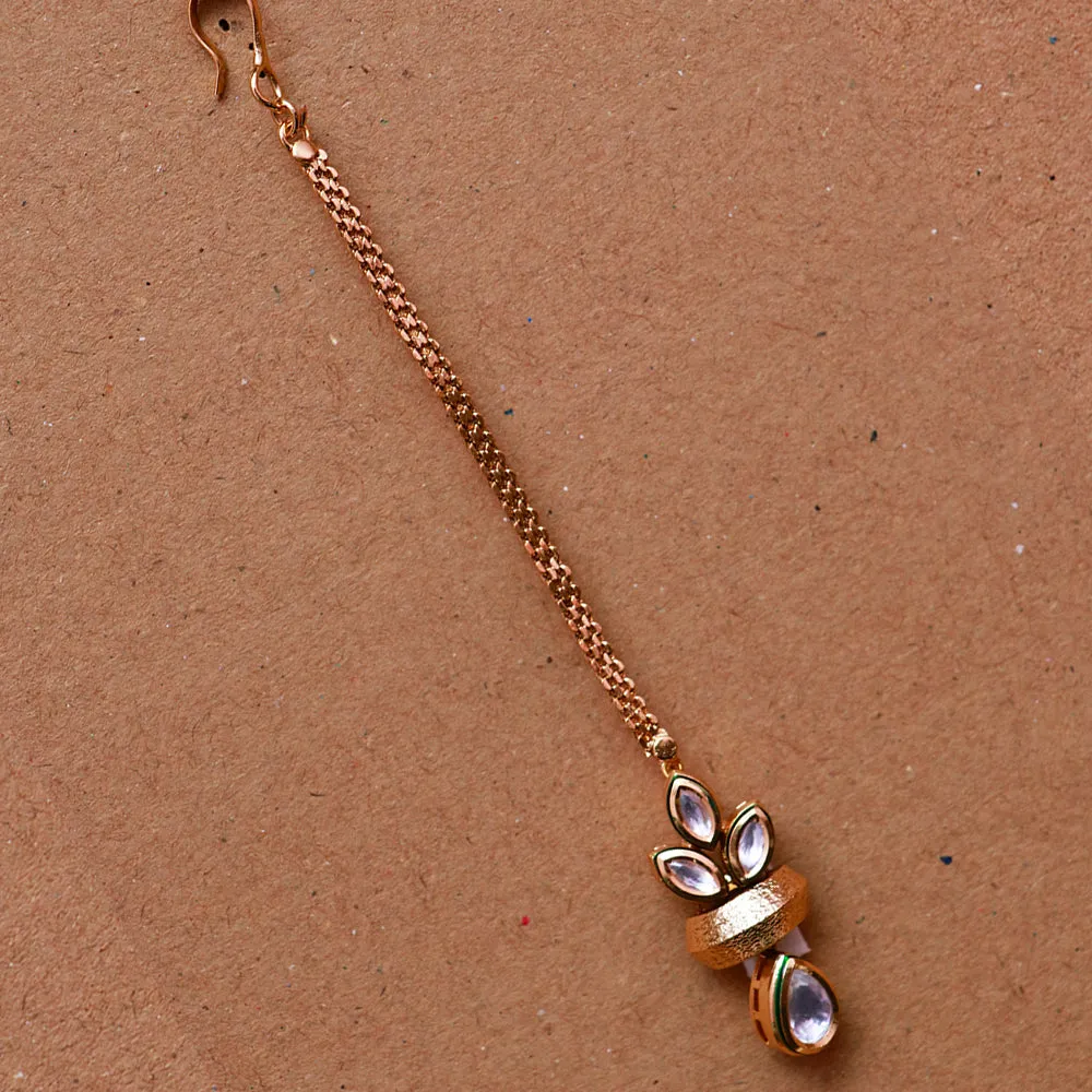 Designer Gold Plated Royal Kundan Maangtikka (D68)