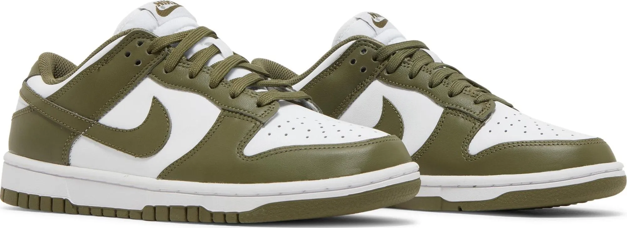 Dunk Low 'Medium Olive' (W)