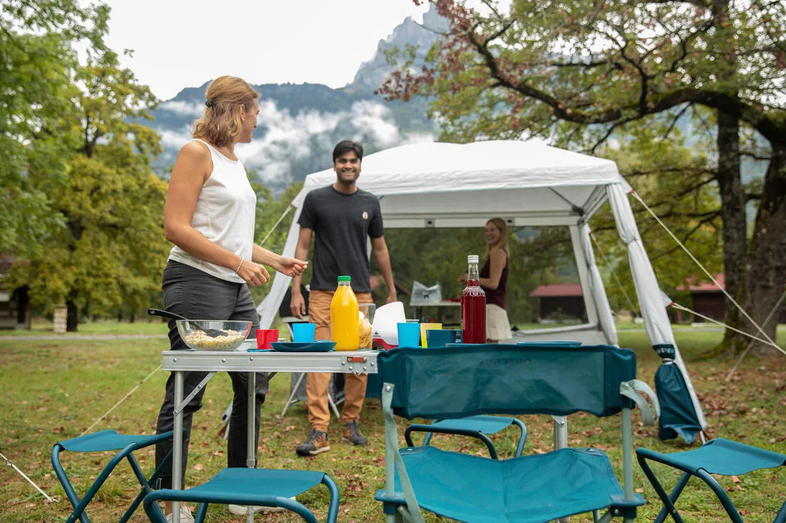 FOLDING CAMPING TABLE - 4 STOOLS - 4 TO 6 PEOPLE - Blue