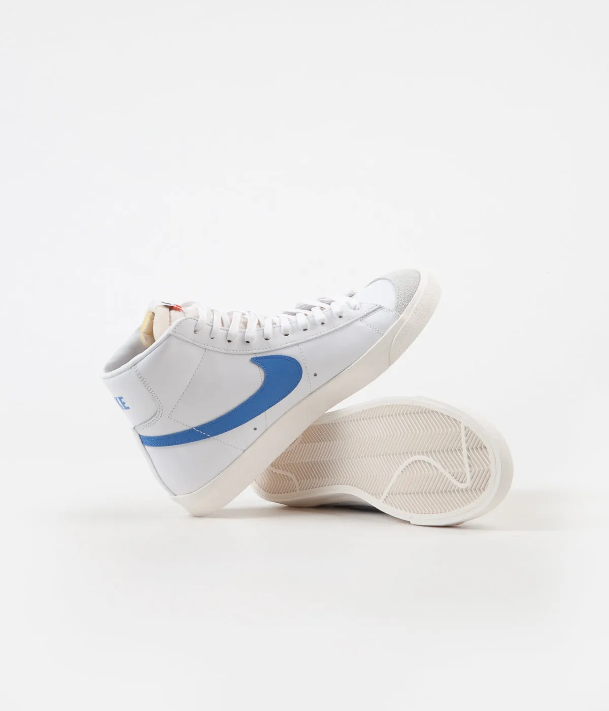 Nike Blazer Mid '77 Vintage Shoes - Pacific Blue / Sail - White