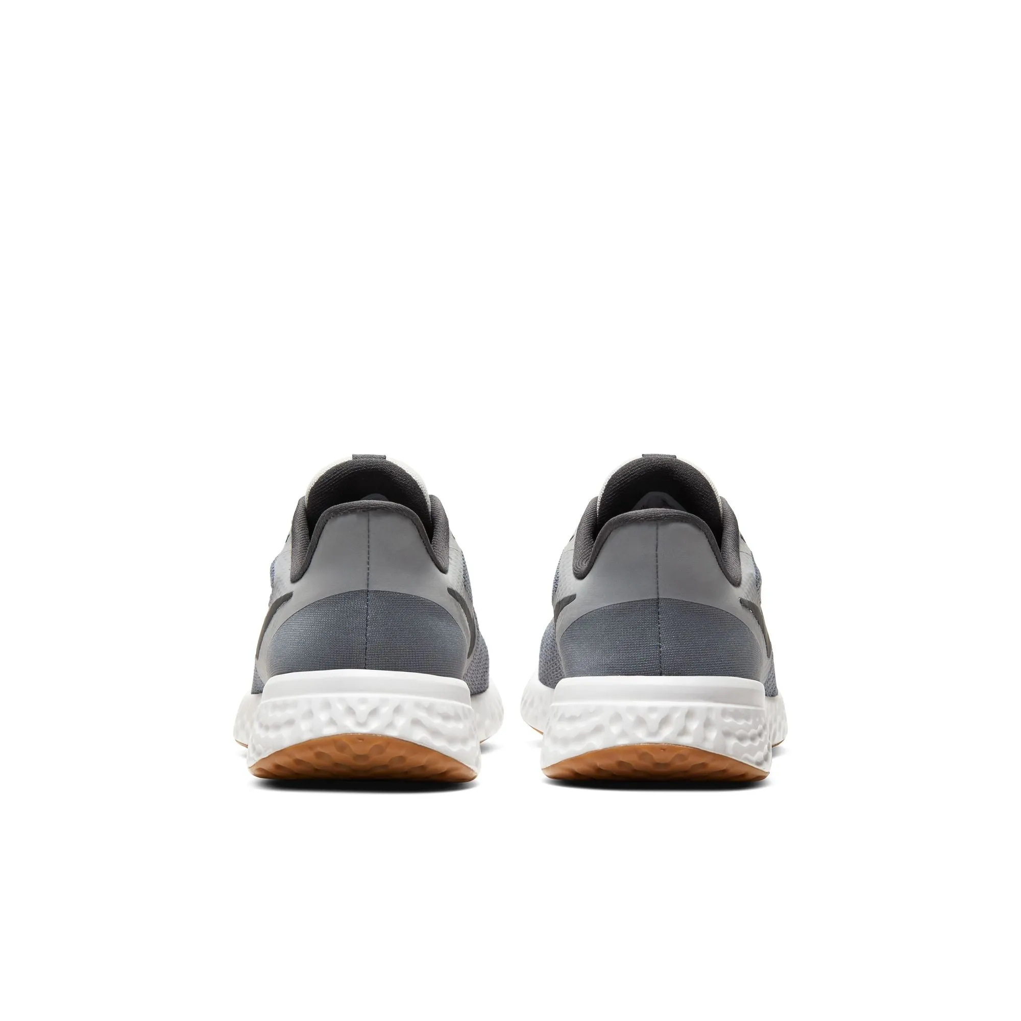 Nike Revolution 5